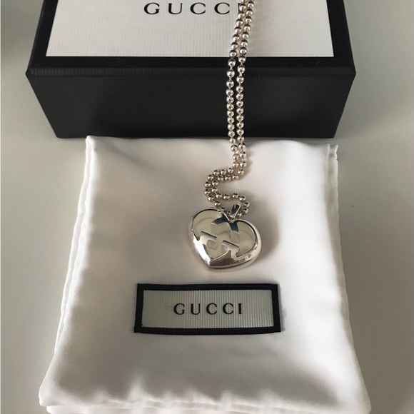 ❤️💝BNIB GUCCI NECKLACE AND EARRINGS❤️💝 - Picture 6 of 16